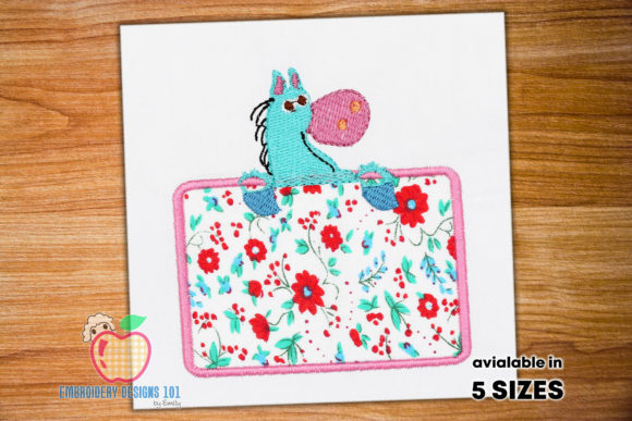 A Horse Head Appliqué for Memorable Personalized Gifts
